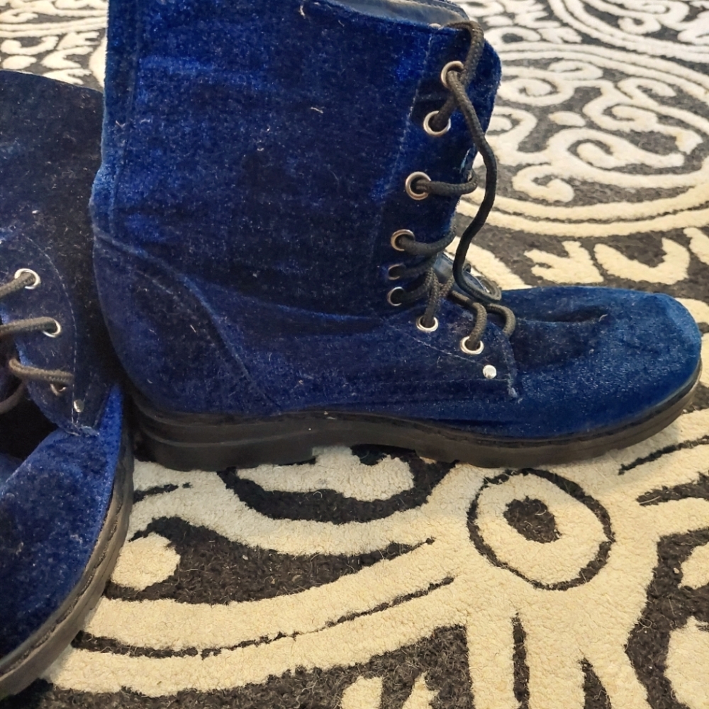 Dark royal blue velvet boots